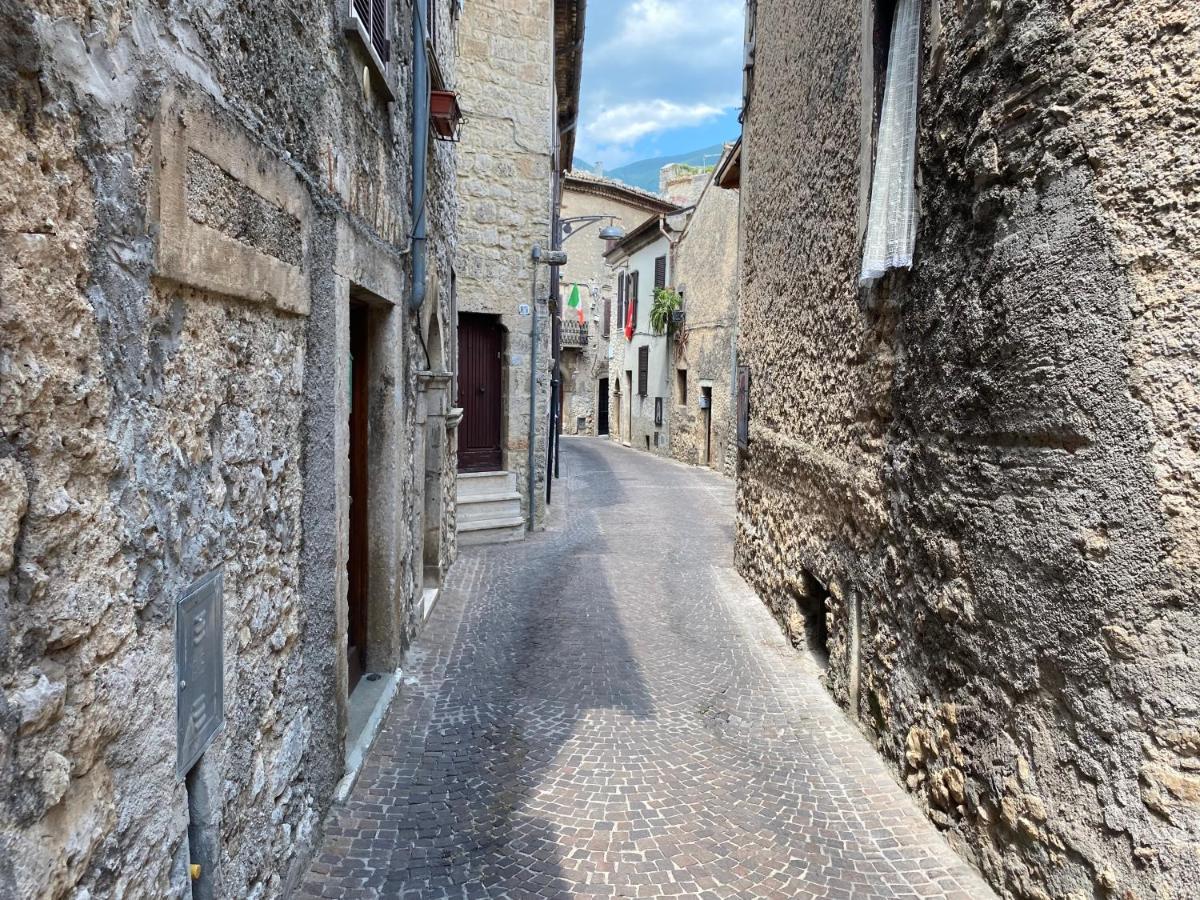 B&B Vico Suites Vico nel Lazio Buitenkant foto