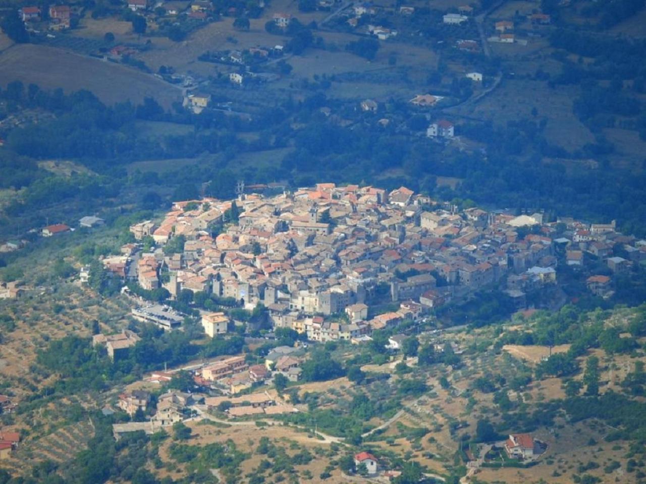 B&B Vico Suites Vico nel Lazio Buitenkant foto